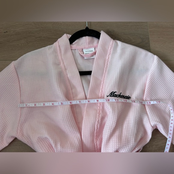 Girls pink waffle robe monogram name “Mackenzie” - Picture 6 of 6